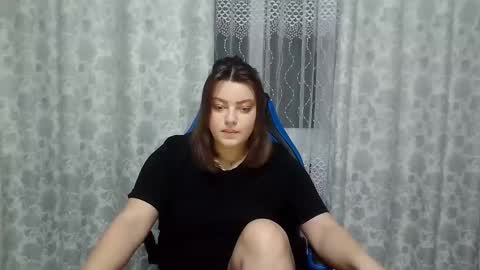 girl_leya online show from January 2025 10:46:02 PM