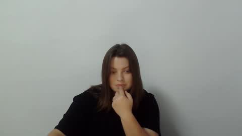 girl_leya online show from October 2025 08:21:02 PM