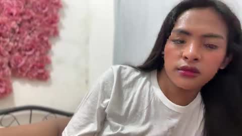 queen ronna online show from November 2025 10:49:01 AM