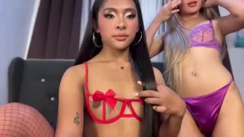 queen ronna online show from March 2026 08:25:01 AM