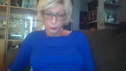 Girlinrock online show from June 2026 01:00:01 AM