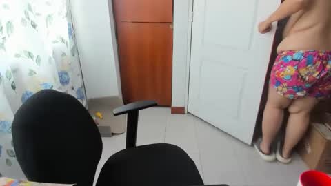 Ela online show from September 2025 01:48:02 PM