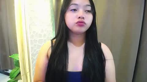 Rhaine online show from February 2026 09:11:01 PM