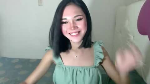 Snapshot of girlthatyouwantxx chatting on October 2025 10:12:02 AM Divine online show from October 2025 10:12:02 AM