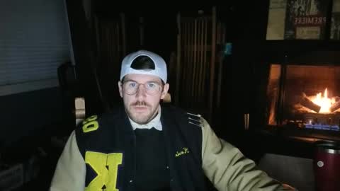 croyal09 online show from December 2024 10:21:02 PM