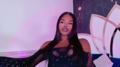 Snapshot of gisela_valencia chatting on June 2026 05:53:02 AM gisela_valencia online show from June 2026 05:53:02 AM