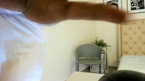 GISELE online show from February 2025 05:16:01 PM