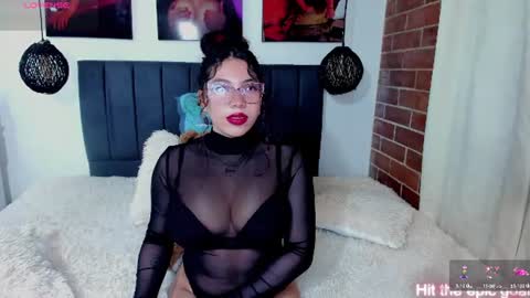 Snapshot of gisele_cedield chatting on June 2026 04:47:02 AM Kylie online show from June 2026 04:47:02 AM