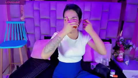 gisell_squirt online show from December 2025 12:09:01 PM