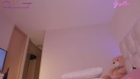           online show from June 2026 03:47:02 PM