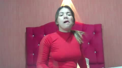 Snapshot of gissel_angel chatting on January 2025 11:30:01 PM Gissel angel online show from January 2025 11:30:01 PM