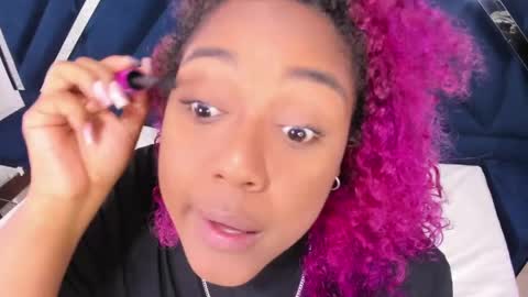 Snapshot of gisselle_hh chatting on June 2026 12:18:01 PM Gisselle online show from June 2026 12:18:01 PM