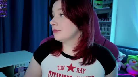 Snapshot of gitera_ chatting on July 2026 10:04:01 PM AlexaMillis online show from July 2026 10:04:01 PM