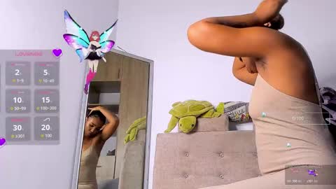 Snapshot of giuliacash chatting on November 2025 10:56:02 AM GiuliaCash online show from November 2025 10:56:02 AM