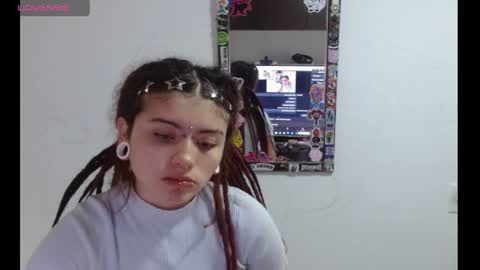 Snapshot of giulietta_mon chatting on May 2026 02:13:01 PM Giulietta online show from May 2026 02:13:01 PM