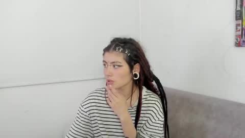 Snapshot of giulietta_mon chatting on May 2026 07:59:01 AM Giulietta online show from May 2026 07:59:01 AM