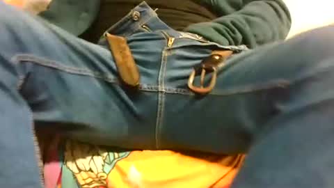 giulio__35 online show from November 2025 04:05:01 PM