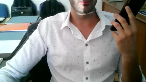 giuseppevai1 online show from September 2025 01:44:02 PM