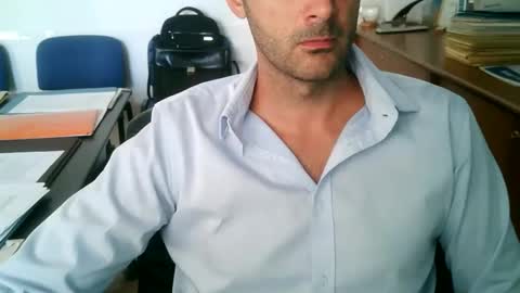 giuseppevai1 online show from September 2025 10:19:02 AM