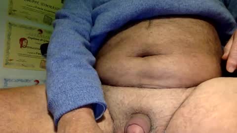 giutomma930394 online show from February 2026 05:38:01 PM