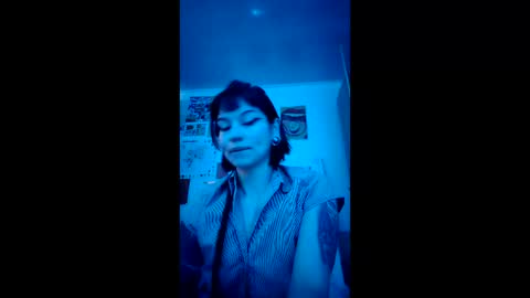 Nice to meet you my name is Heyli  online show from April 2026 04:38:02 PM