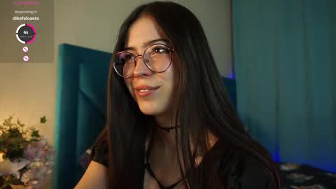 Agness online show from September 2025 01:48:02 PM