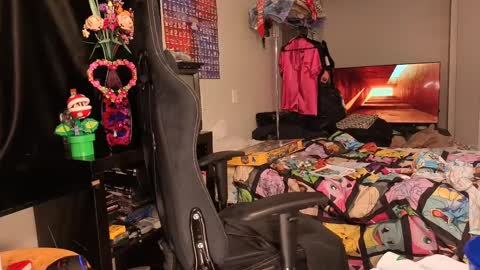 glaceon9 online show from March 2025 02:34:02 PM