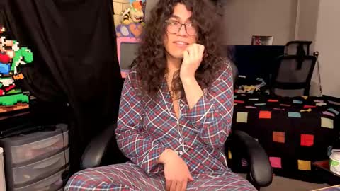 glaceon9 online show from November 2025 03:16:02 AM