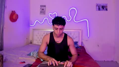 Snapshot of glader_guy chatting on September 2025 10:02:01 PM only for you bby online show from September 2025 10:02:01 PM