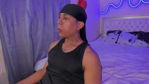 Snapshot of glader_guy chatting on October 2025 09:21:01 PM only for you bby online show from October 2025 09:21:01 PM