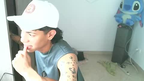 Snapshot of glen_connor_11 chatting on January 2026 06:46:02 PM glen_connor_11 online show from January 2026 06:46:02 PM