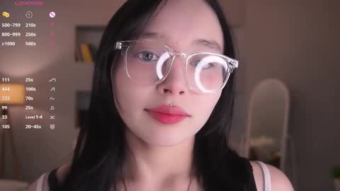 Snapshot of glennabardy chatting on February 2026 06:12:01 PM Sandra online show from February 2026 06:12:01 PM