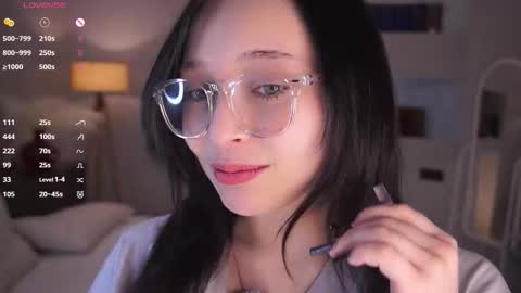 Snapshot of glennabardy chatting on February 2026 06:47:02 PM Sandra online show from February 2026 06:47:02 PM