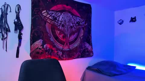 NYX online show from May 2026 08:17:01 PM