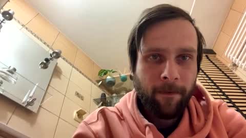 Snapshot of glodencyc chatting on March 2025 04:06:02 PM Martin online show from March 2025 04:06:02 PM