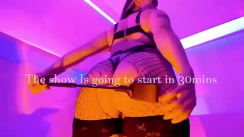 Mimi online show from July 2026 05:39:01 PM