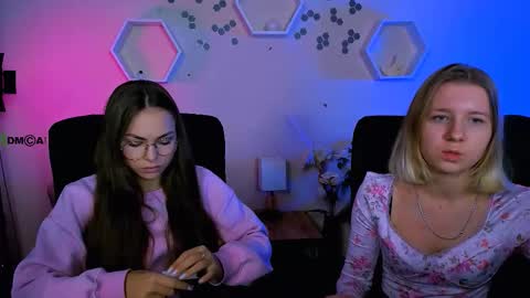 Snapshot of gloria_bubble chatting on November 2025 09:53:01 AM your dream online show from November 2025 09:53:01 AM