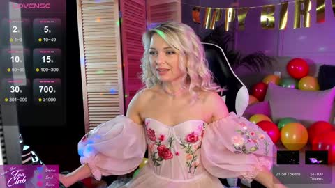 Gloria online show from December 2024 11:00:01 AM