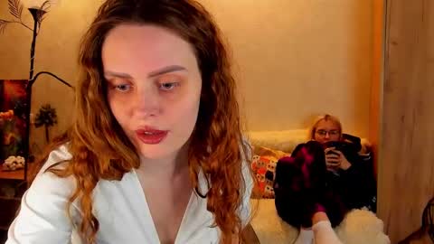 Gloria Wood online show from March 2025 04:51:02 PM