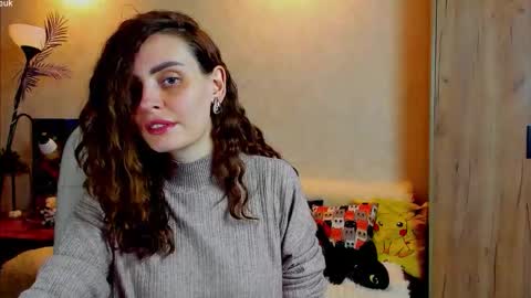 Gloria Wood online show from November 2025 04:07:02 PM