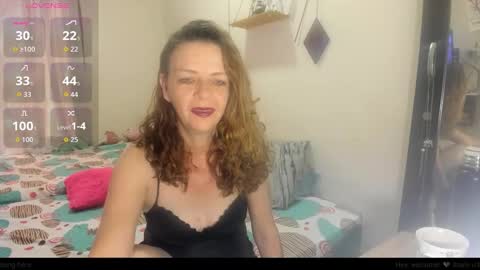 Snapshot of gloriawhitte7 chatting on October 2025 06:03:02 PM gloriawhitte7 online show from October 2025 06:03:02 PM