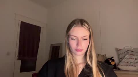 glow_angel online show from January 2025 09:21:01 PM