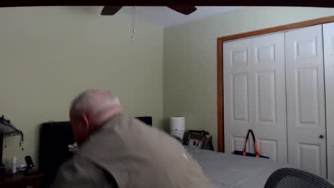 Snapshot of gmctruckguy chatting on December 2025 03:30:02 PM gmctruckguy online show from December 2025 03:30:02 PM