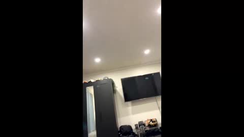 gnarcoticscrew online show from May 2026 11:45:02 PM