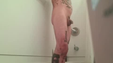 Snapshot of gnasty83 chatting on October 2025 03:43:01 PM gnasty83 online show from October 2025 03:43:01 PM