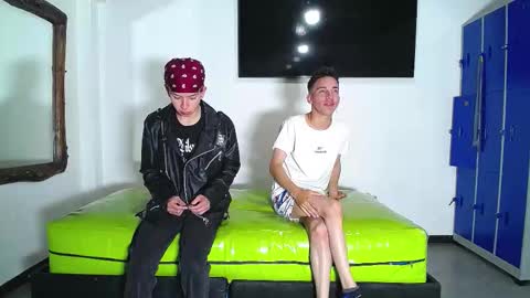 THOMAS AND DAMIAND online show from November 2025 06:07:01 PM