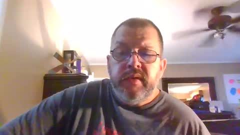 Snapshot of gobey33 chatting on September 2025 01:23:02 PM IDKIDCIDGAF online show from September 2025 01:23:02 PM