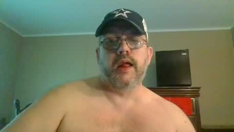 Snapshot of gobey33 chatting on June 2026 04:07:02 PM IDKIDCIDGAF online show from June 2026 04:07:02 PM