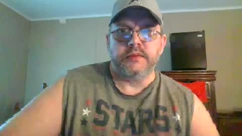 Snapshot of gobey33 chatting on July 2026 04:32:02 PM IDKIDCIDGAF online show from July 2026 04:32:02 PM