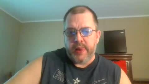 Snapshot of gobey33 chatting on July 2026 04:13:01 PM IDKIDCIDGAF online show from July 2026 04:13:01 PM